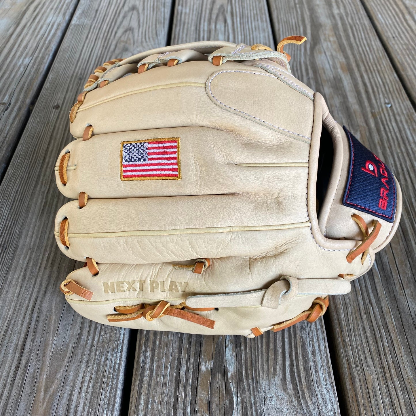 11 " H-Web, Next Play Series 24 USA Flag (Camel/Tan) CLEARANCE 20% OFF AT CHECKOUT