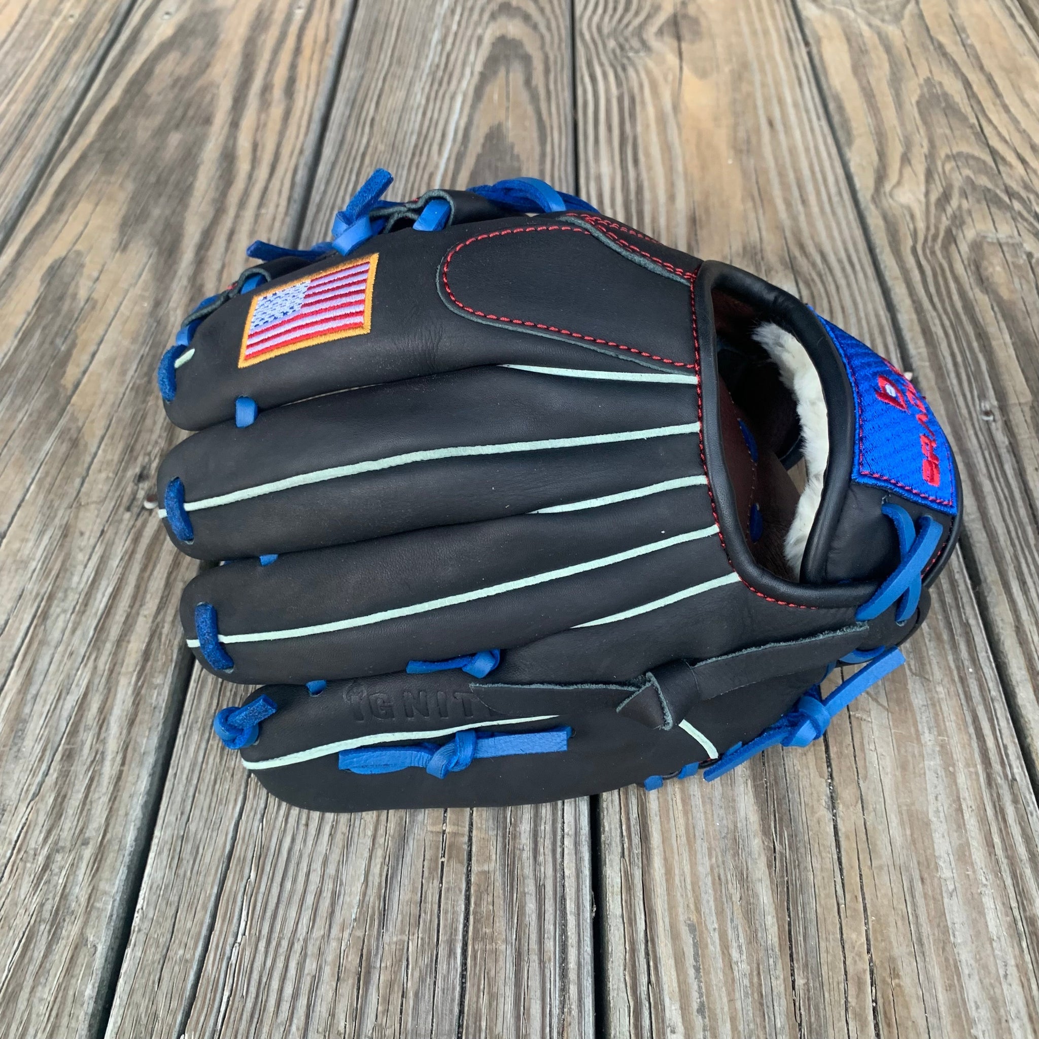 Players Series 10.5 in Baseball/Softball Glove